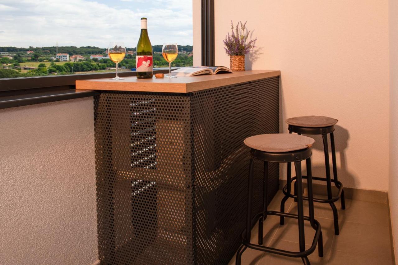 Family & Friends Pula - Top Floor - Free Parking Buitenkant foto